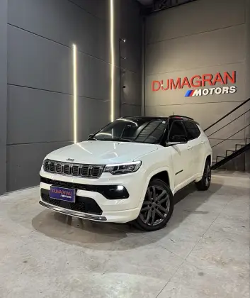 JEEP COMPASS 2.0 HURRICANE 4 TURBO GASOLINA OVERLAND AT9 JEEP COMPASS 2.0 HURRICANE 4 TURBO GASOLINA OVERLAND AT9