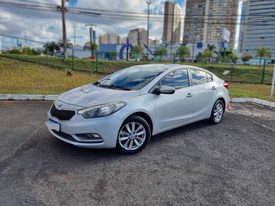 KIA CERATO 1.6 SX 16V FLEX 4P AUTOMÁTICO