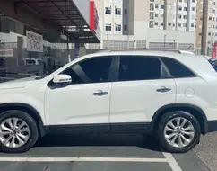 KIA SORENTO 2.4 16V GASOLINA EX AUTOMÁTICO KIA SORENTO 2.4 16V GASOLINA EX AUTOMÁTICO
