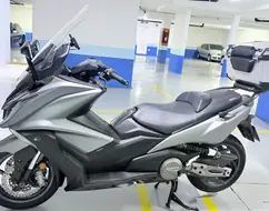 KYMCO AK 550i KYMCO AK 550i