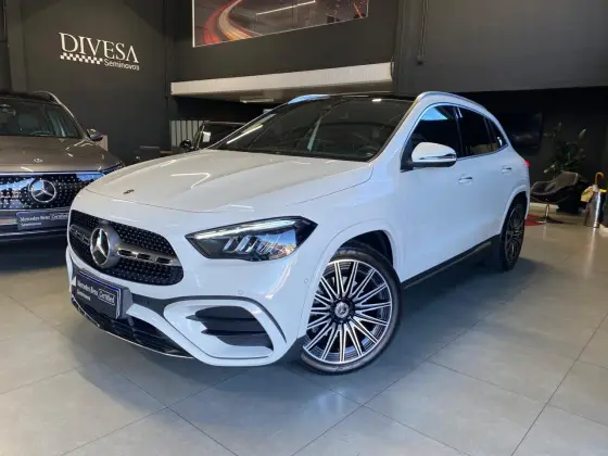 MERCEDES-BENZ GLA 200 1.3 MHEV AMG LINE 7G-DCT MERCEDES-BENZ GLA 200 1.3 MHEV AMG LINE 7G-DCT