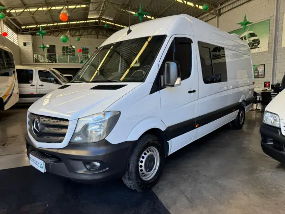 MERCEDES-BENZ SPRINTER 2.2 CDI DIESEL CHASSIS 415 LONGO MANUAL MERCEDES-BENZ SPRINTER 2.2 CDI DIESEL CHASSIS 415 LONGO MANUAL
