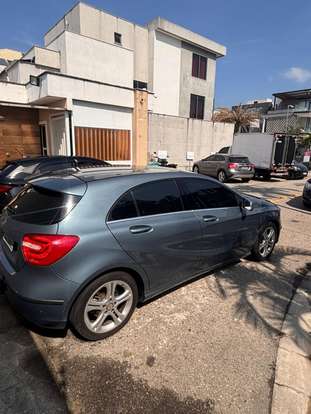 MERCEDES-BENZ-A 200-2015
