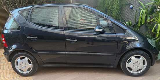 MERCEDES-BENZ-CLASSE A-2004