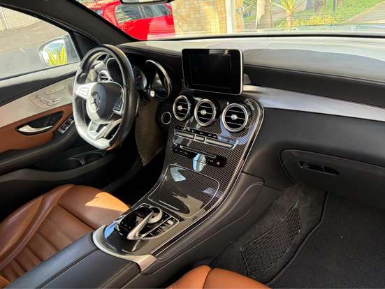 MERCEDES-BENZ-GLC 43 AMG-2018