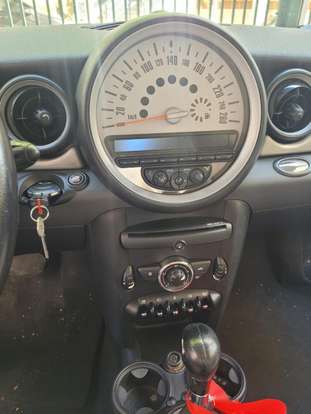 MINI-ONE-2011