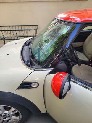 MINI-ONE-2011