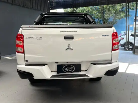 MITSUBISHI-L200 TRITON-2.4 16V TURBO DIESEL SPORT GL CD 4P 4X4 MANUAL MITSUBISHI-L200 TRITON-2020