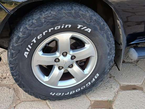 MITSUBISHI-PAJERO-2.5 HD 4X4 8V TURBO INTERCOOLER DIESEL 4P MANUAL MITSUBISHI-PAJERO-2007