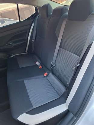 NISSAN-VERSA-2023