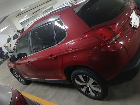 PEUGEOT-2008-1.6 16V FLEX GRIFFE 4P AUTOMÁTICO PEUGEOT-2008-2018