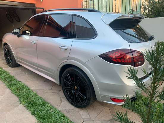 PORSCHE-CAYENNE-4.8 GTS 4X4 V8 32V GASOLINA 4P TIPTRONIC PORSCHE-CAYENNE-2012