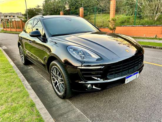 PORSCHE-MACAN-2018