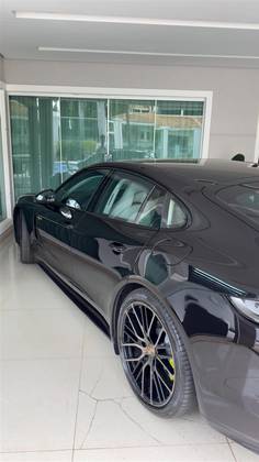 PORSCHE PANAMERA 2.9 V6 E-HYBRID 4 PLATINUM EDITION PDK