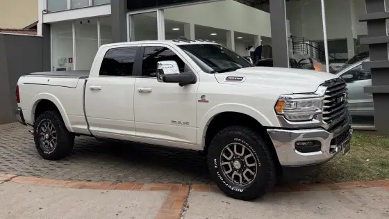 RAM 3500 6.7 I6 TURBO DIESEL LIMITED LONGHORN CD 4X4 AUTOMÁTICO RAM 3500 6.7 I6 TURBO DIESEL LIMITED LONGHORN CD 4X4 AUTOMÁTICO