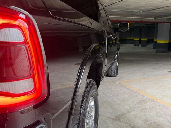 RAM-2500-6.7 I6 TURBO DIESEL LARAMIE CD 4X4 AUTOMÁTICO RAM-2500-2020