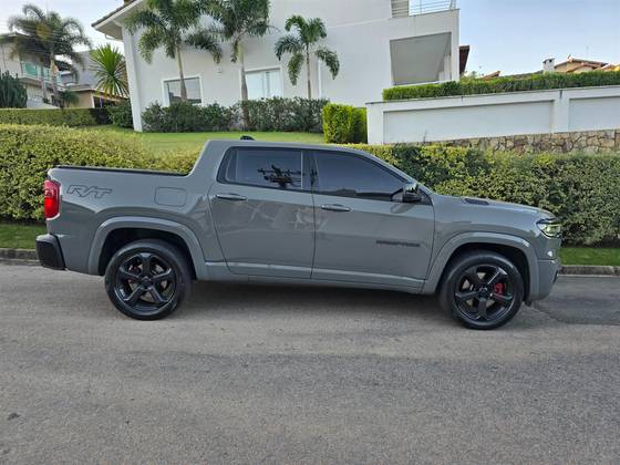 RAM RAMPAGE 2.0 HURRICANE 4 TURBO GASOLINA R/T 4X4 AUTOMÁTICO