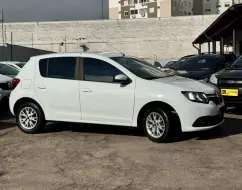 RENAULT SANDERO 1.6 EXPRESSION 8V FLEX 4P MANUAL RENAULT SANDERO 1.6 EXPRESSION 8V FLEX 4P MANUAL