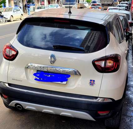 RENAULT-CAPTUR-2019