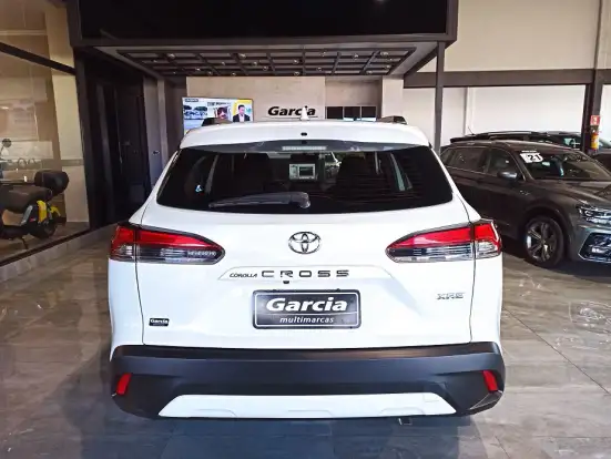 TOYOTA-COROLLA CROSS-2021