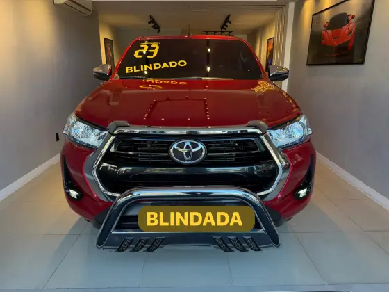 TOYOTA HILUX 2.8 D-4D TURBO DIESEL CD SRV 4X4 AUTOMÁTICO TOYOTA HILUX 2.8 D-4D TURBO DIESEL CD SRV 4X4 AUTOMÁTICO