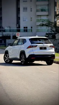 TOYOTA-YARIS CROSS-2026