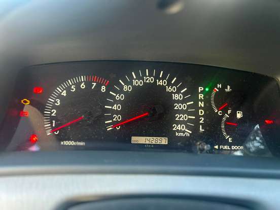TOYOTA-COROLLA-1.8 SE-G 16V GASOLINA 4P AUTOMÁTICO TOYOTA-COROLLA-2004