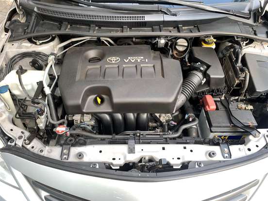 TOYOTA-COROLLA-2012