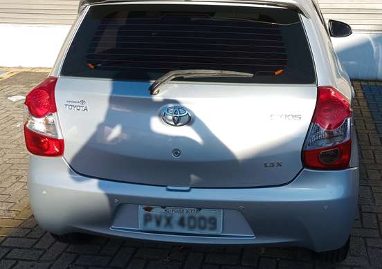 TOYOTA-ETIOS-2015
