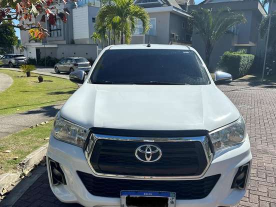 TOYOTA-HILUX-2.8 SRV 4X4 CD 16V DIESEL 4P AUTOMÁTICO TOYOTA-HILUX-2018