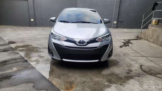 TOYOTA-YARIS-2021