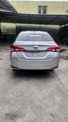 TOYOTA-YARIS-2021