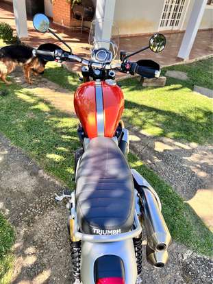TRIUMPH-BONNEVILLE SCRAMBLER 1200 XE TRIUMPH-BONNEVILLE SCRAMBLER 1200 XE-2024