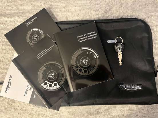 TRIUMPH-BONNEVILLE T120 1200 TRIUMPH-BONNEVILLE T120 1200-2018