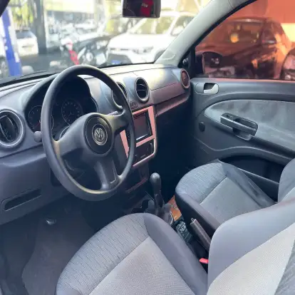 VOLKSWAGEN-GOL-2013