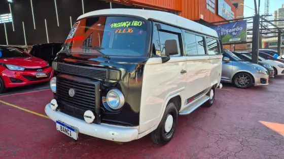 VOLKSWAGEN KOMBI 1.4 MI STD ESCOLAR 8V FLEX 3P MANUAL VOLKSWAGEN KOMBI 1.4 MI STD ESCOLAR 8V FLEX 3P MANUAL