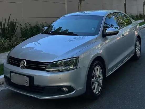 VOLKSWAGEN-JETTA-2.0 COMFORTLINE FLEX 4P TIPTRONIC VOLKSWAGEN-JETTA-2012