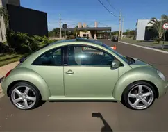 VOLKSWAGEN NEW BEETLE 2.0 MI 8V GASOLINA 2P AUTOMÁTICO VOLKSWAGEN NEW BEETLE 2.0 MI 8V GASOLINA 2P AUTOMÁTICO