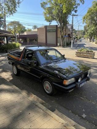 Volkswagen Saveiro 1.8 Sunset CS 8V Gasolina 2P Manual