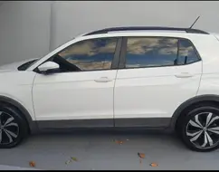 VOLKSWAGEN T-CROSS 1.0 200 TSI TOTAL FLEX AUTOMÁTICO VOLKSWAGEN T-CROSS 1.0 200 TSI TOTAL FLEX AUTOMÁTICO