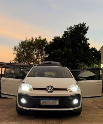 VOLKSWAGEN-UP-2017