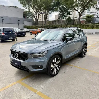 VOLVO XC40 1.5 T5 RECHARGE R-DESIGN GEARTRONIC