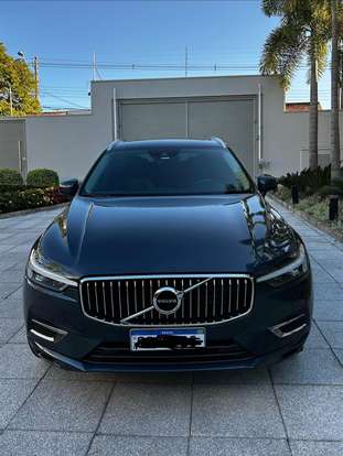 VOLVO-XC60-2021