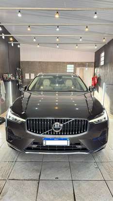 VOLVO-XC60-2021