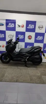 YAMAHA XMAX 250 CONNECTED ABS YAMAHA XMAX 250 CONNECTED ABS