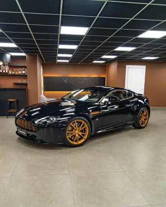 ASTON MARTIN VANTAGE 4.7 V8 32V GASOLINA 2P AUTOMÁTICO