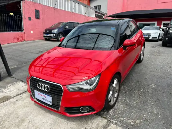AUDI A1 1.4 TFSI SPORTBACK ATTRACTION 16V 122CV GASOLINA 4P S-TRONIC