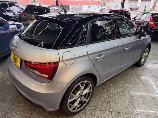 AUDI-A1-2015