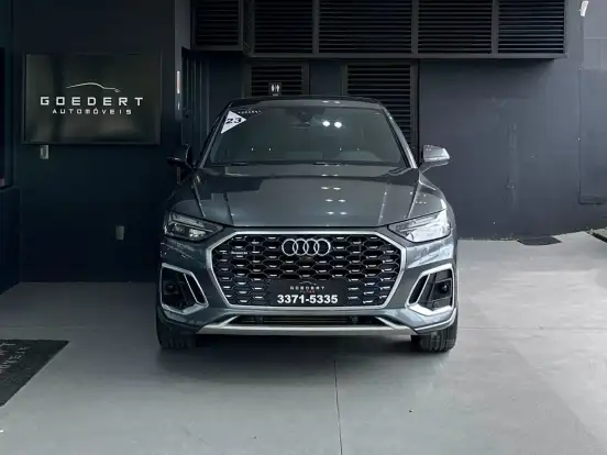 AUDI-Q5-2022