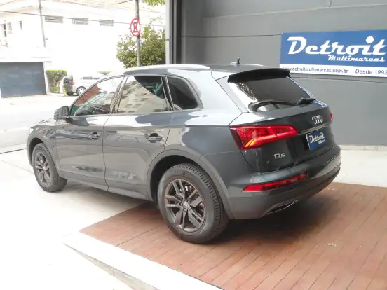 AUDI-Q5-2.0 TFSI GASOLINA ATTRACTION S TRONIC AUDI-Q5-2018